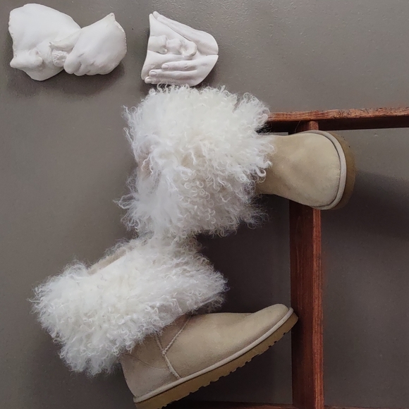 UGG | Shoes | Ugg Sheepskin Cuff Boots 
